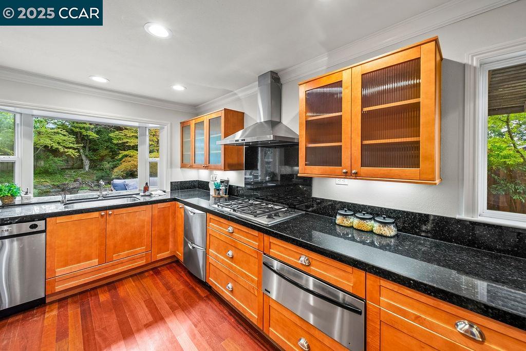 517 Heather Grove Ct