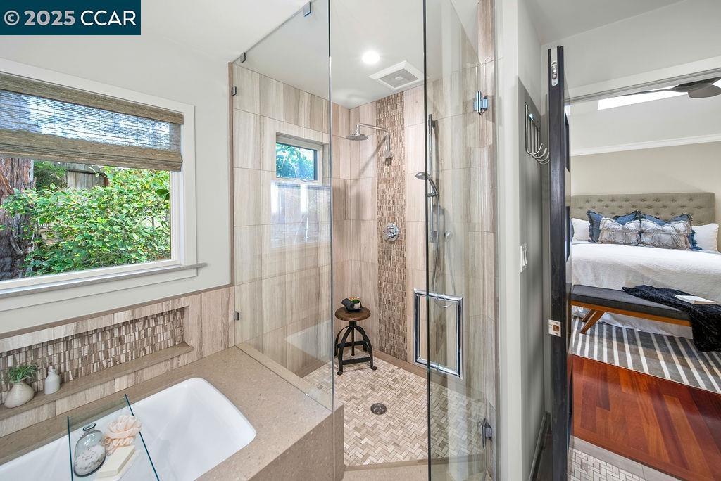 517 Heather Grove Ct