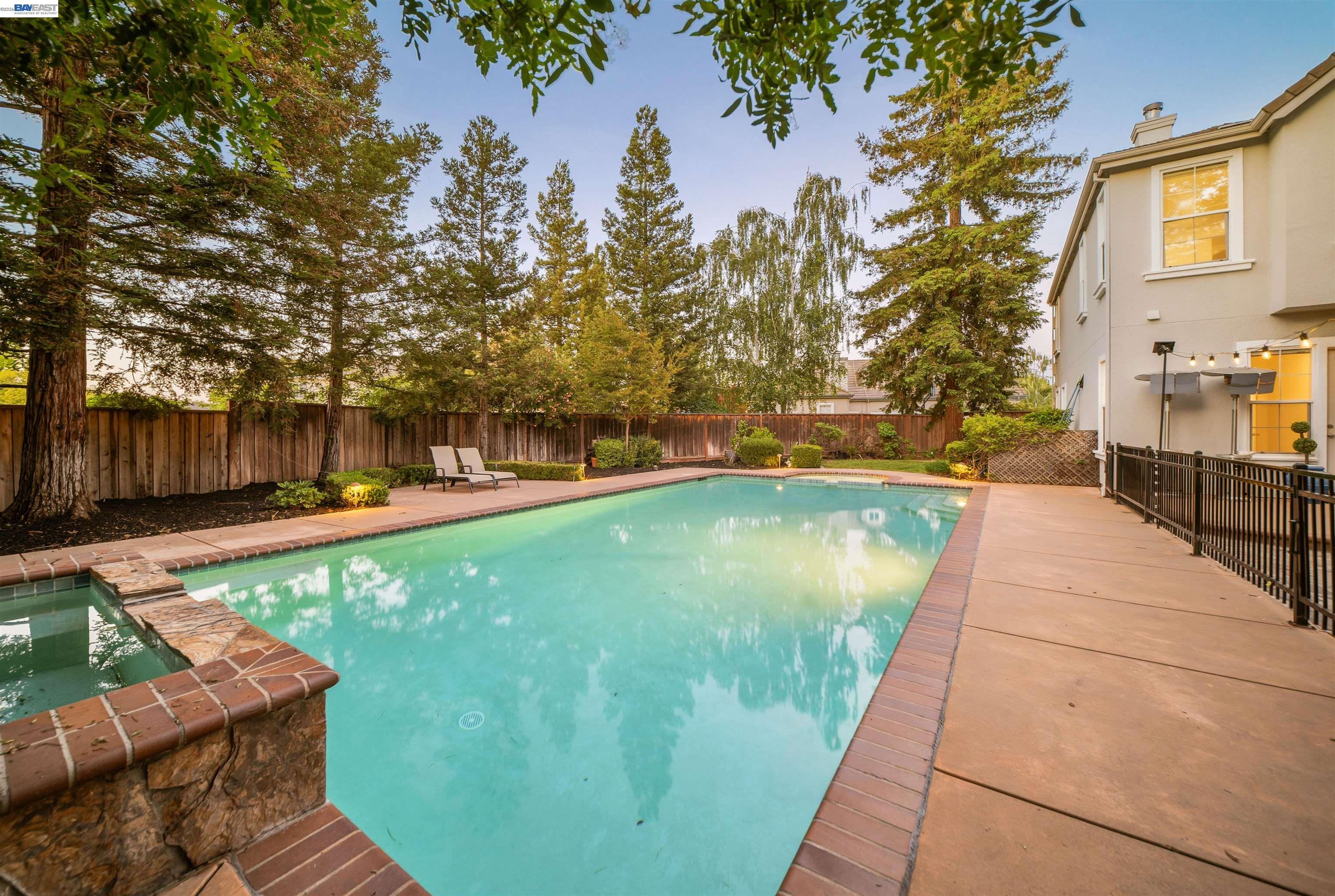 3867 Picard Ave