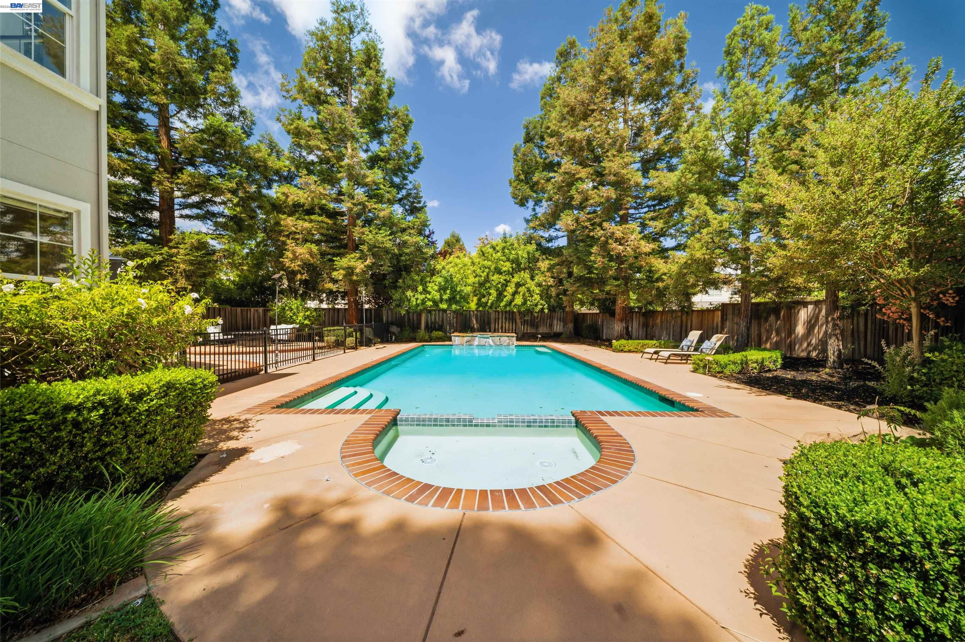 3867 Picard Ave