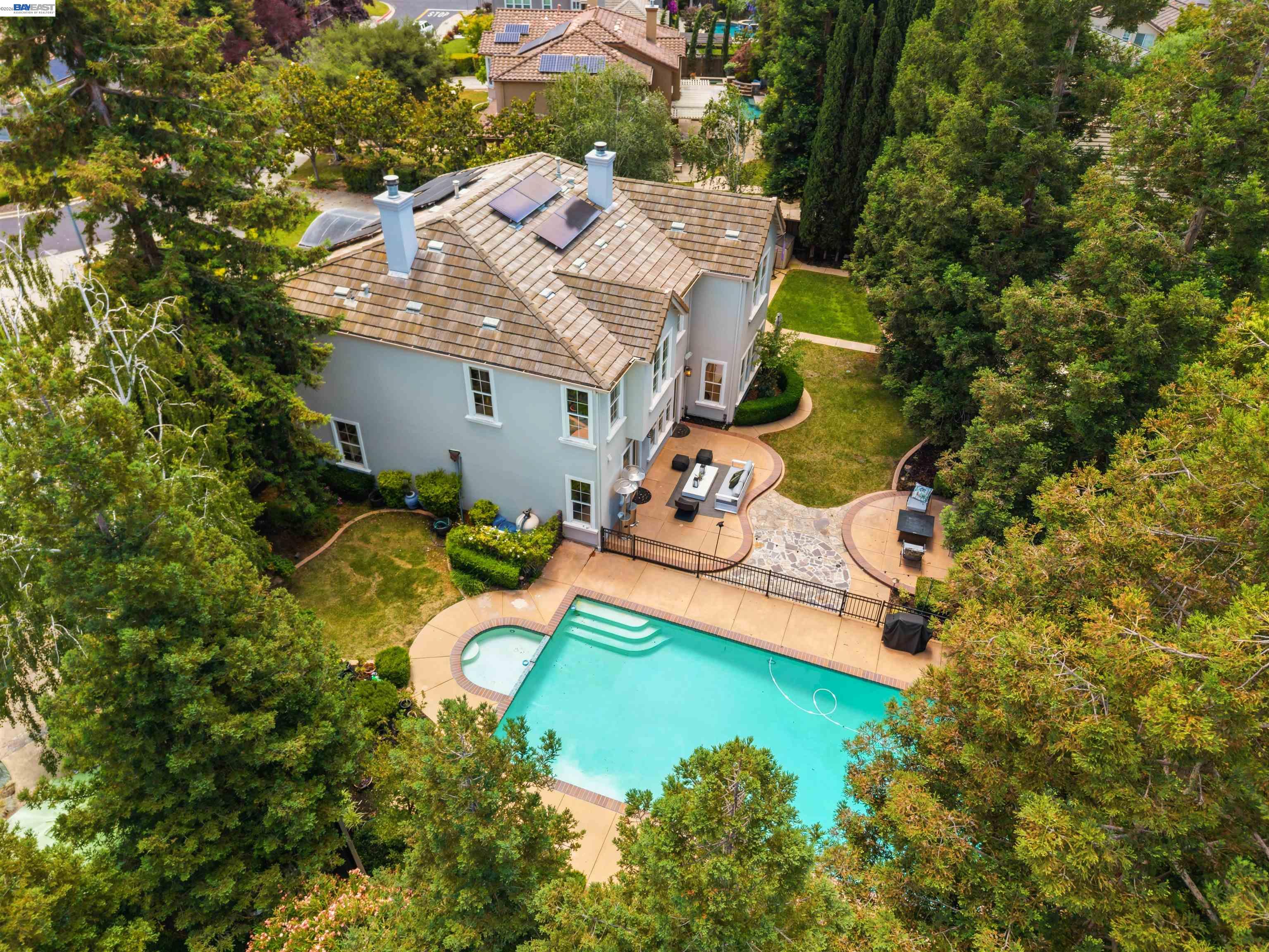 3867 Picard Ave