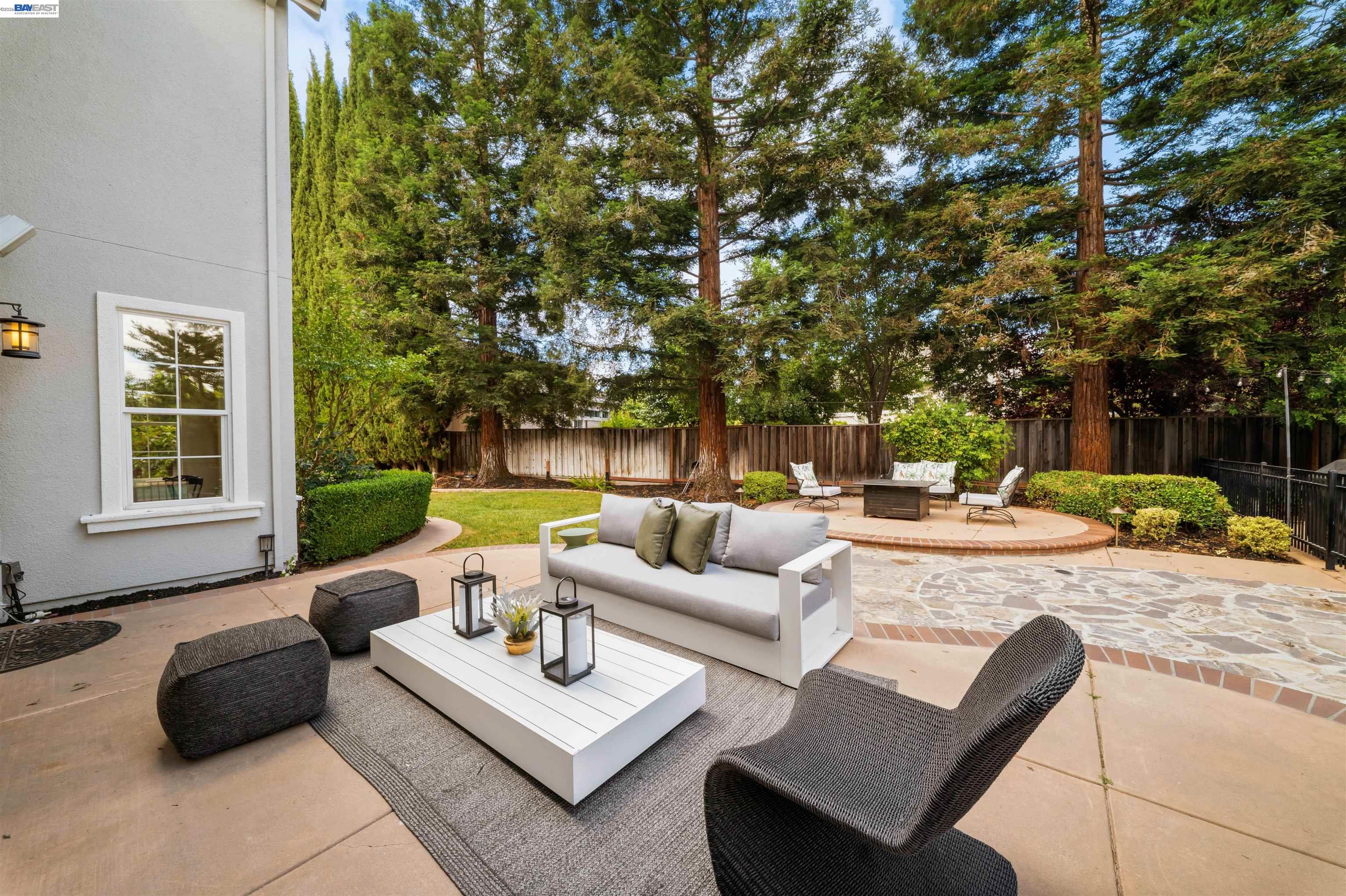 3867 Picard Ave