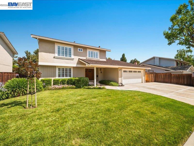 2880 Longspur Way