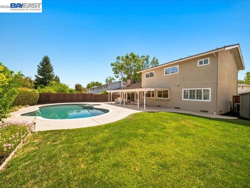 2880 Longspur Way