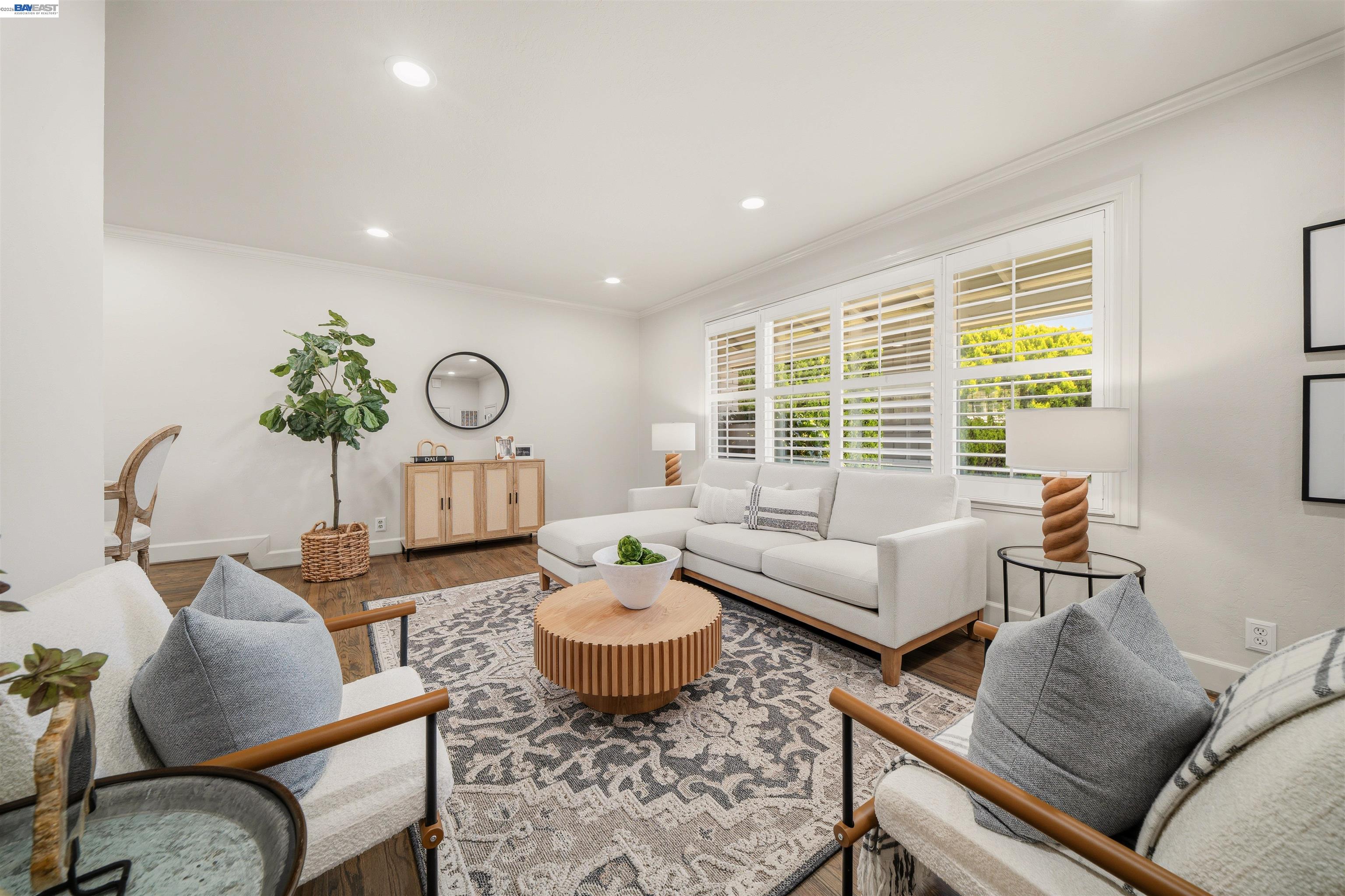 7365 Tulipwood Circle