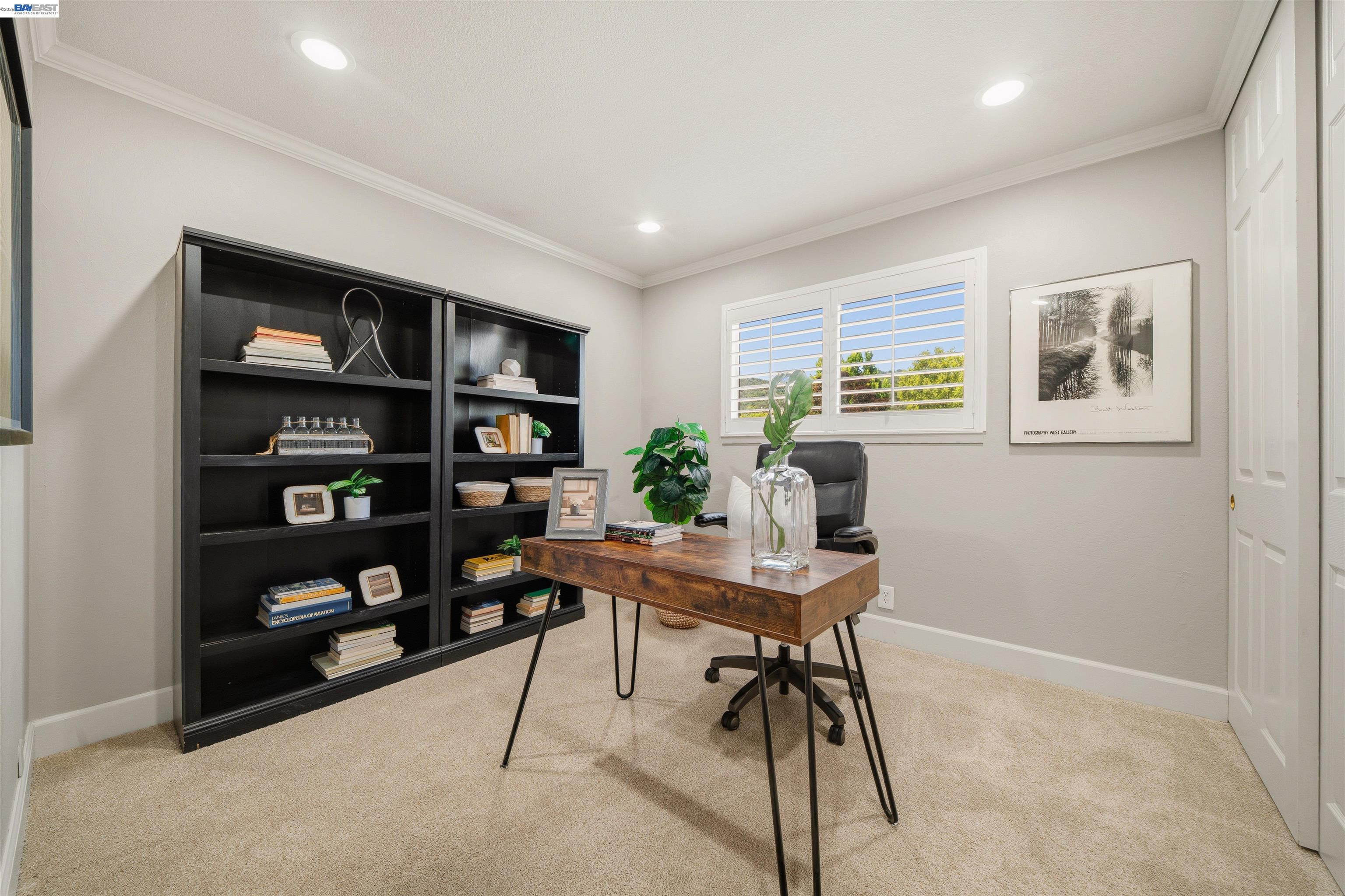 7365 Tulipwood Circle