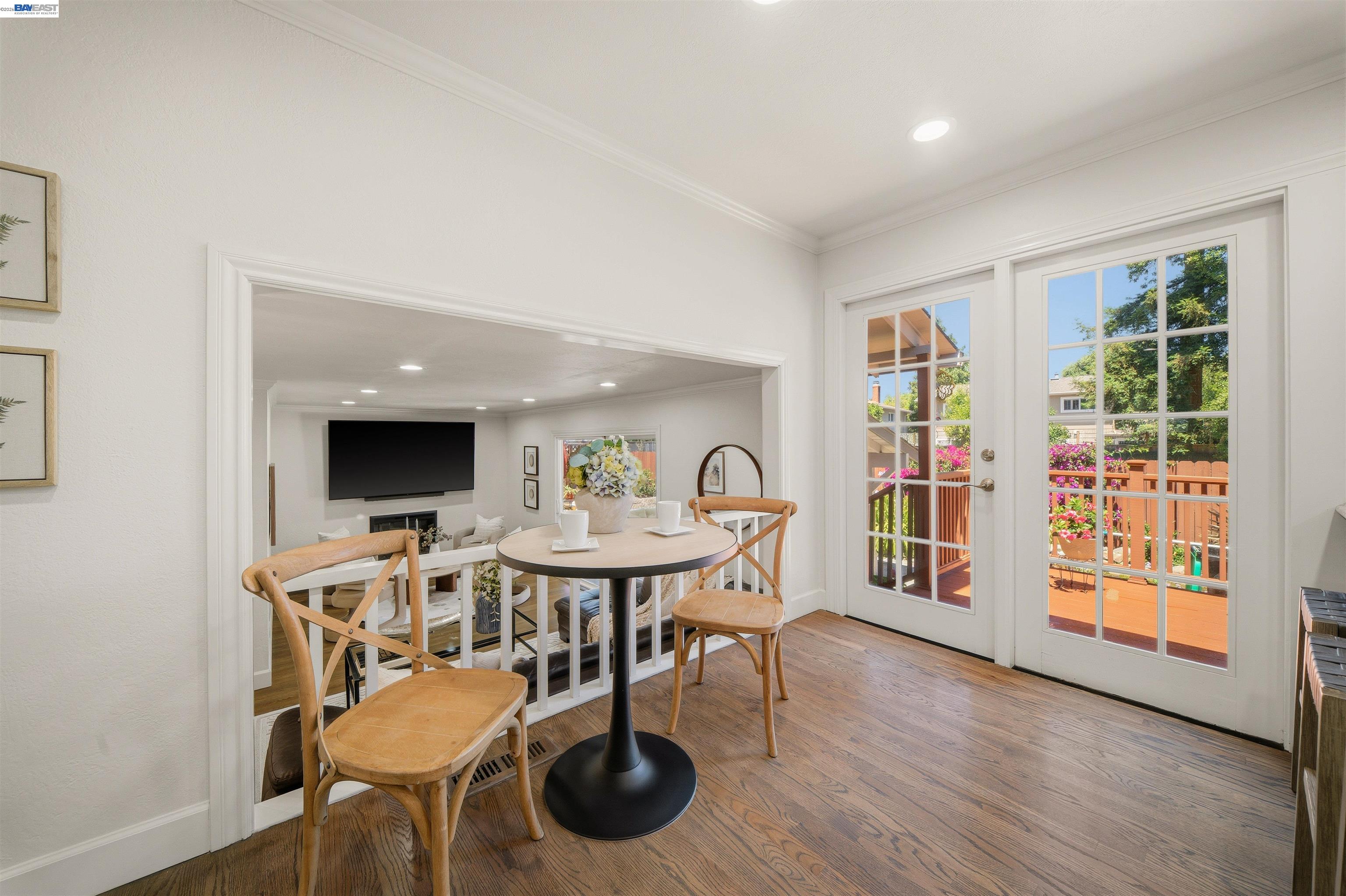 7365 Tulipwood Circle