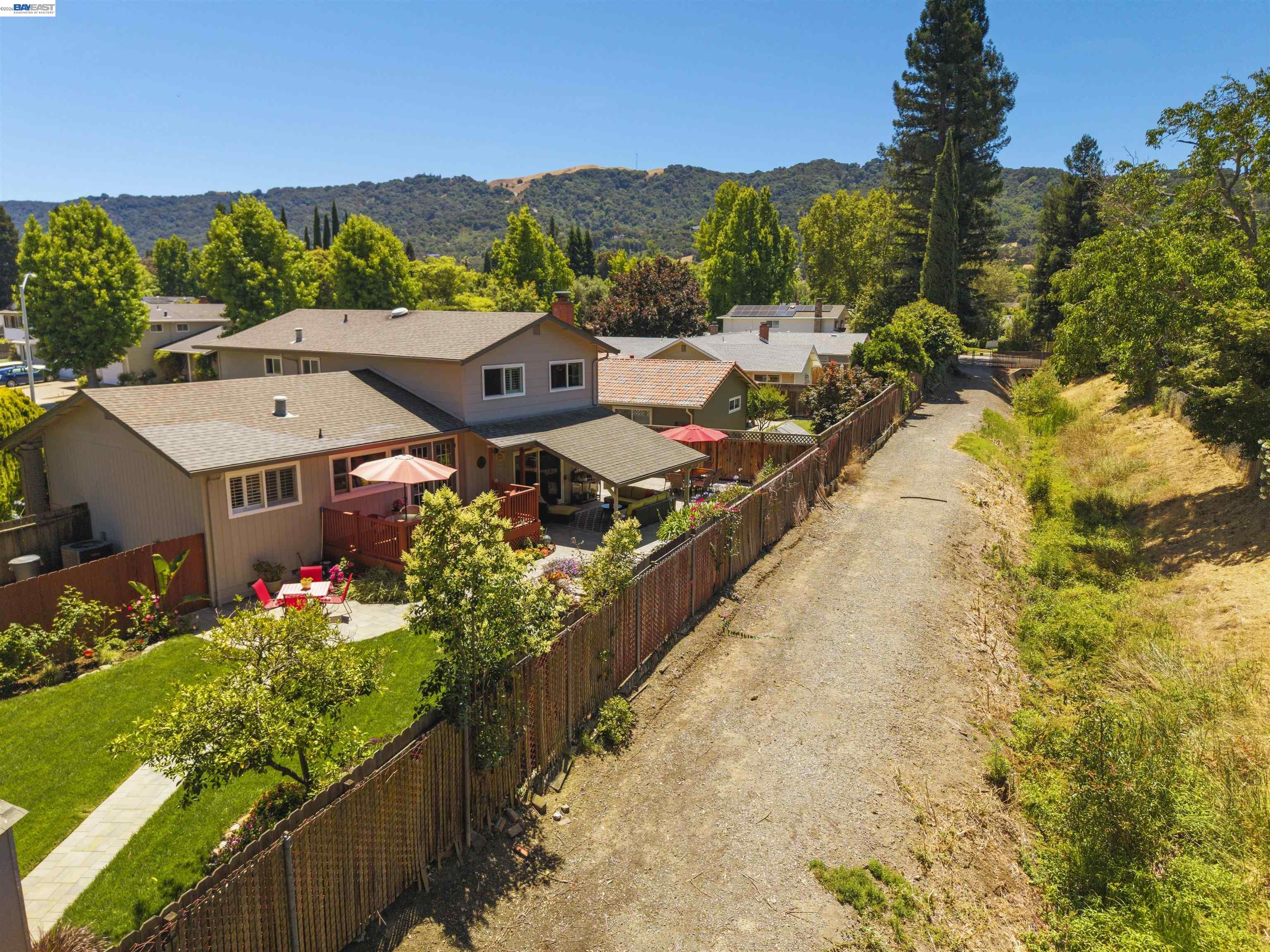 7365 Tulipwood Circle