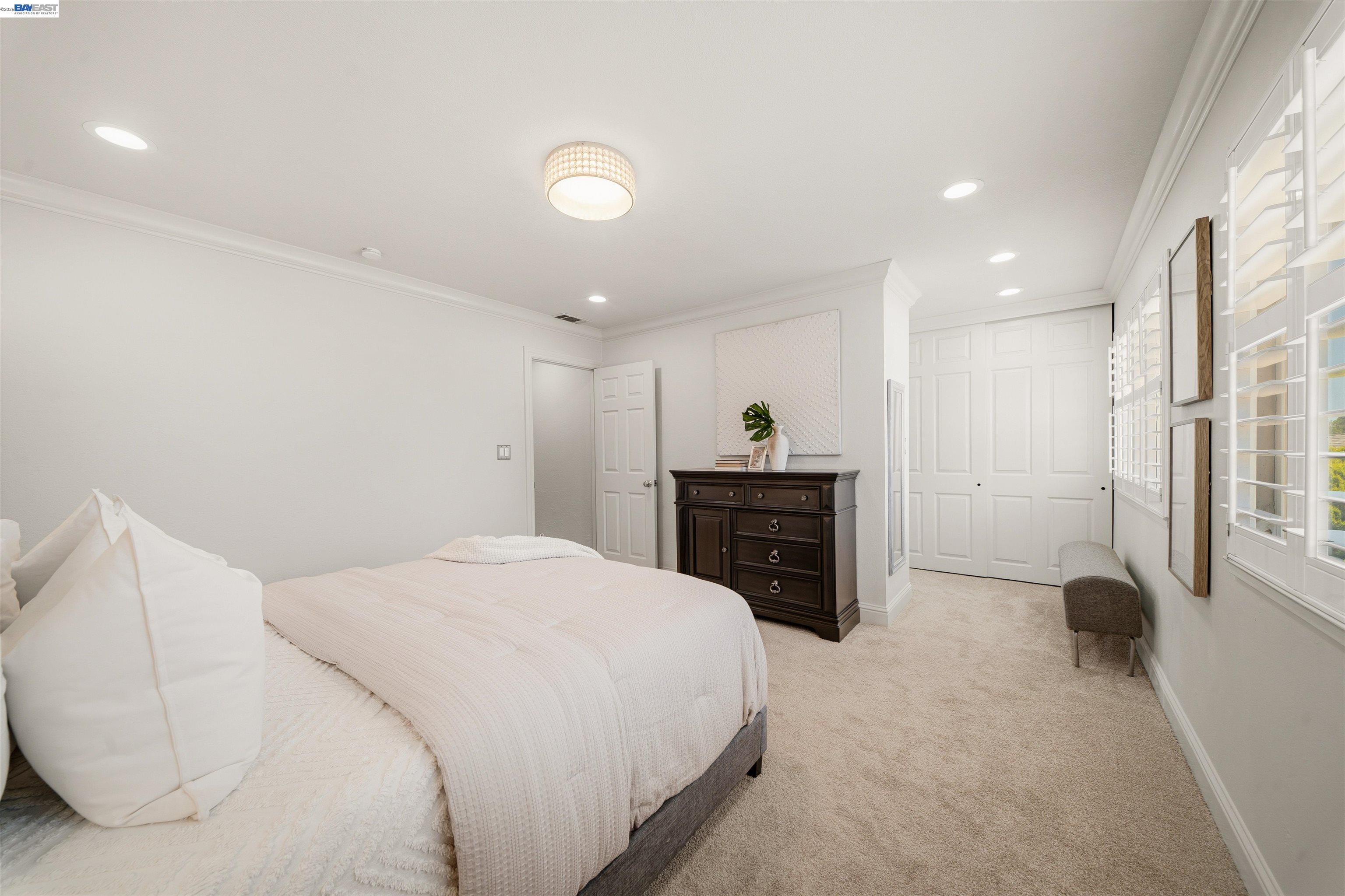 7365 Tulipwood Circle
