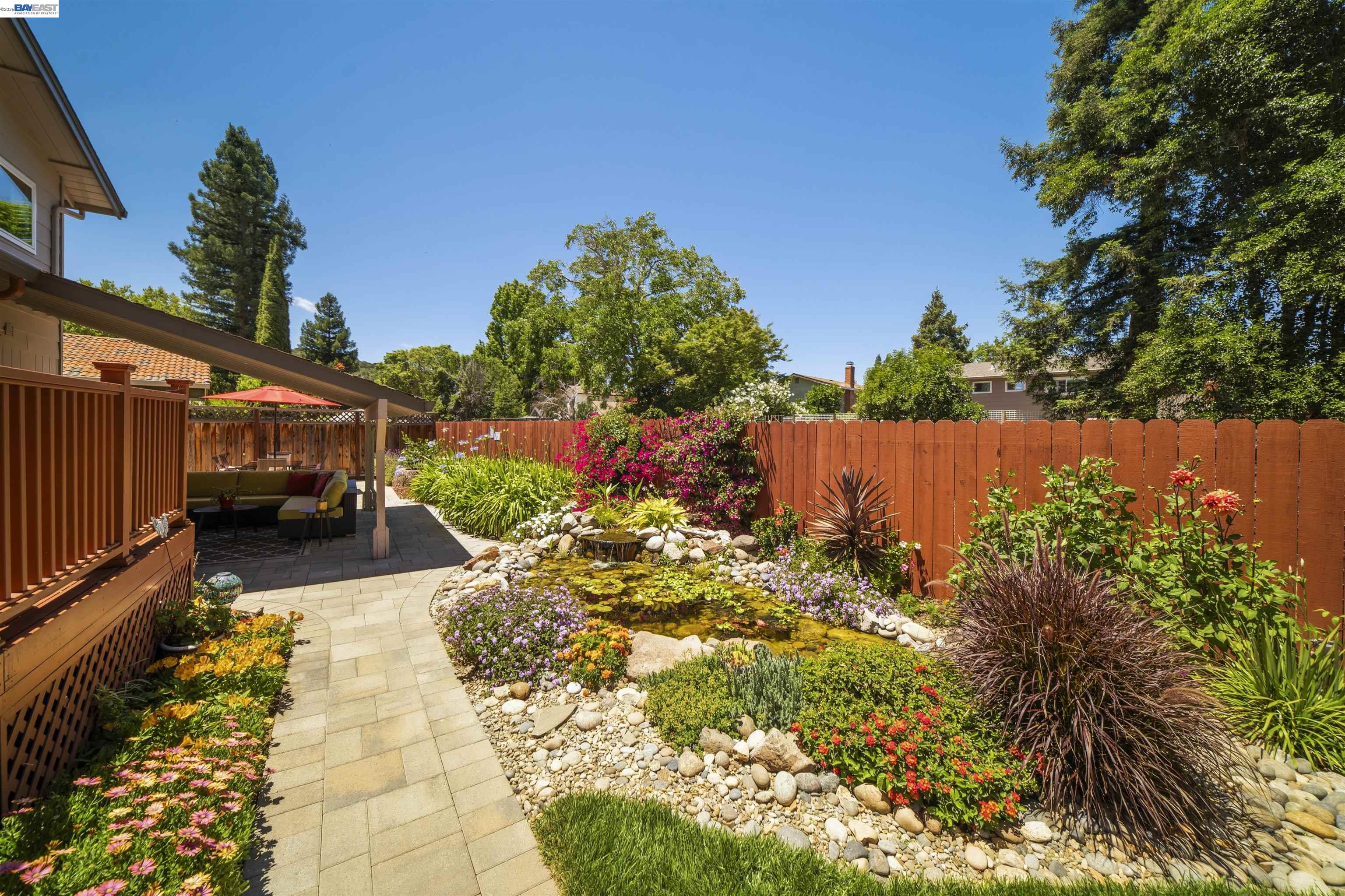 7365 Tulipwood Circle