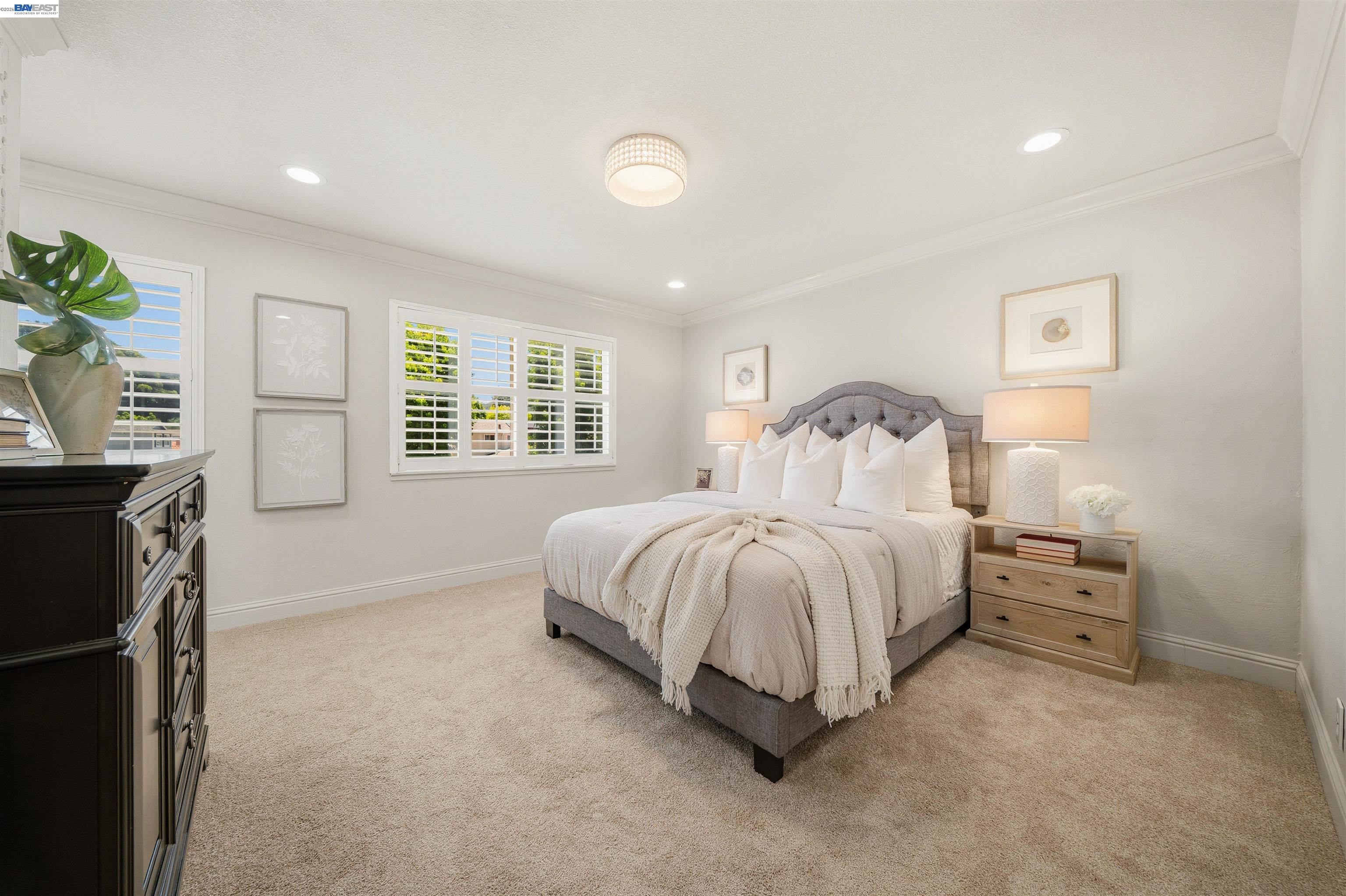 7365 Tulipwood Circle