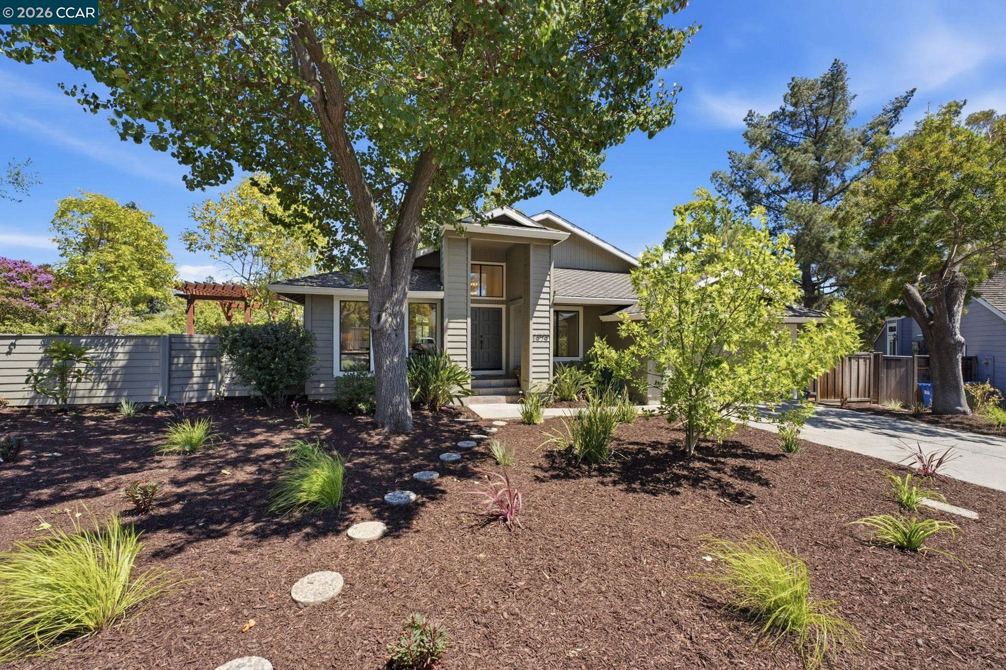 1979 CHARMSTONE COURT