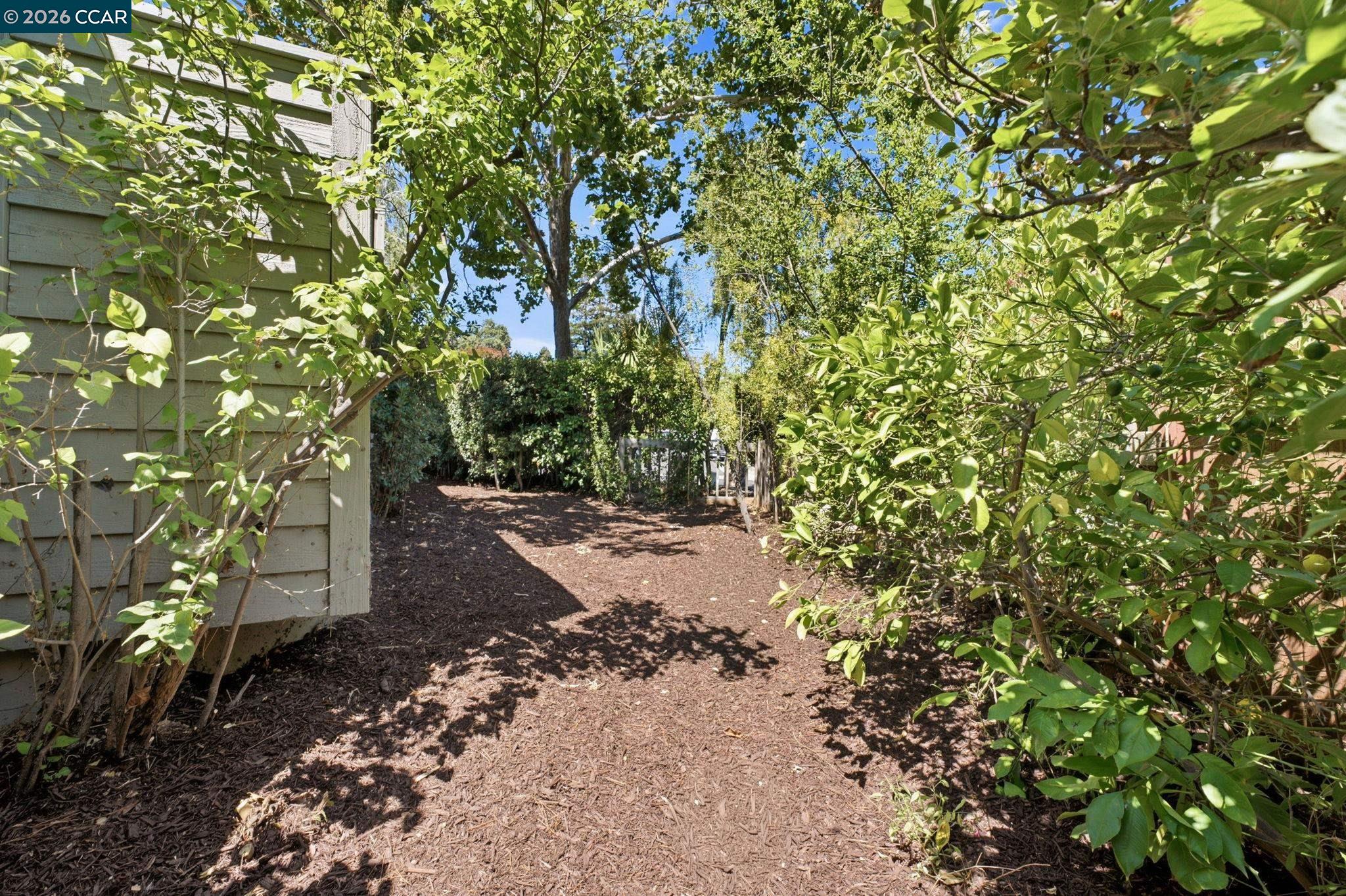 1979 CHARMSTONE COURT
