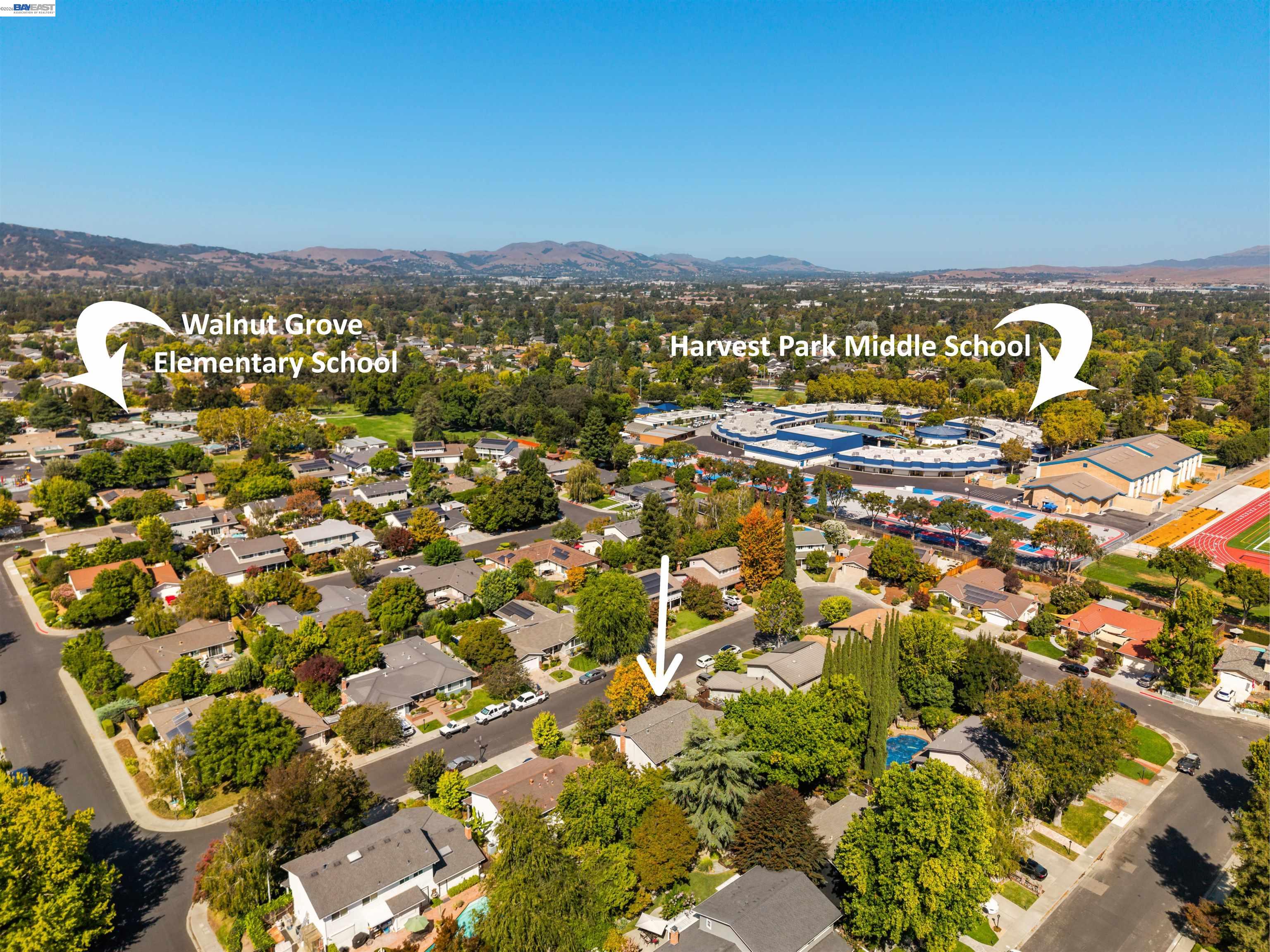 1721 Beachwood Way