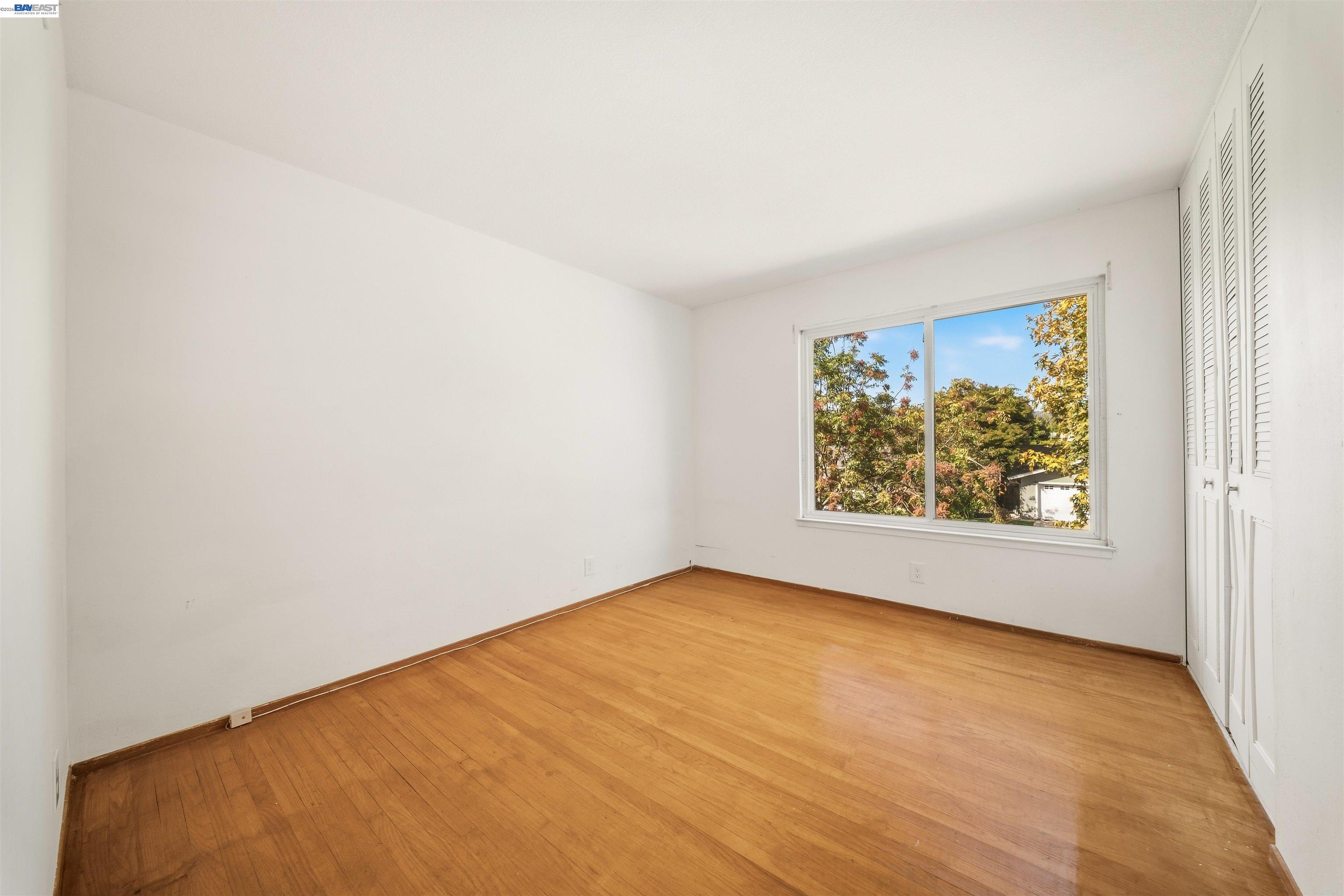 1721 Beachwood Way