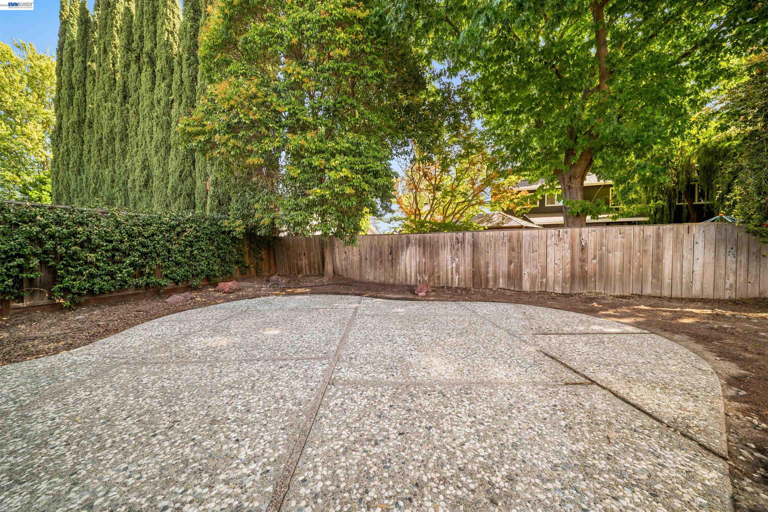 1721 Beachwood Way