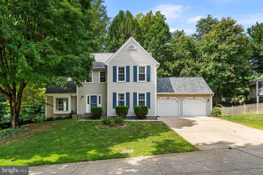 9113 NORTHEDGE DRIVE