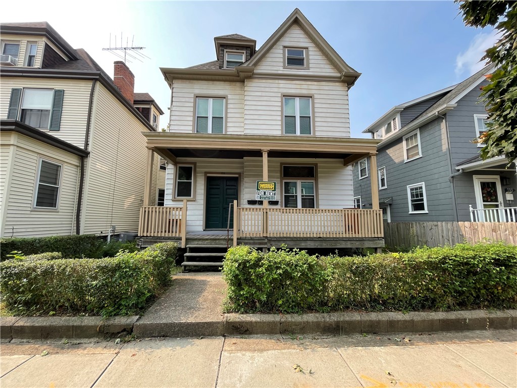 120 1st St 3