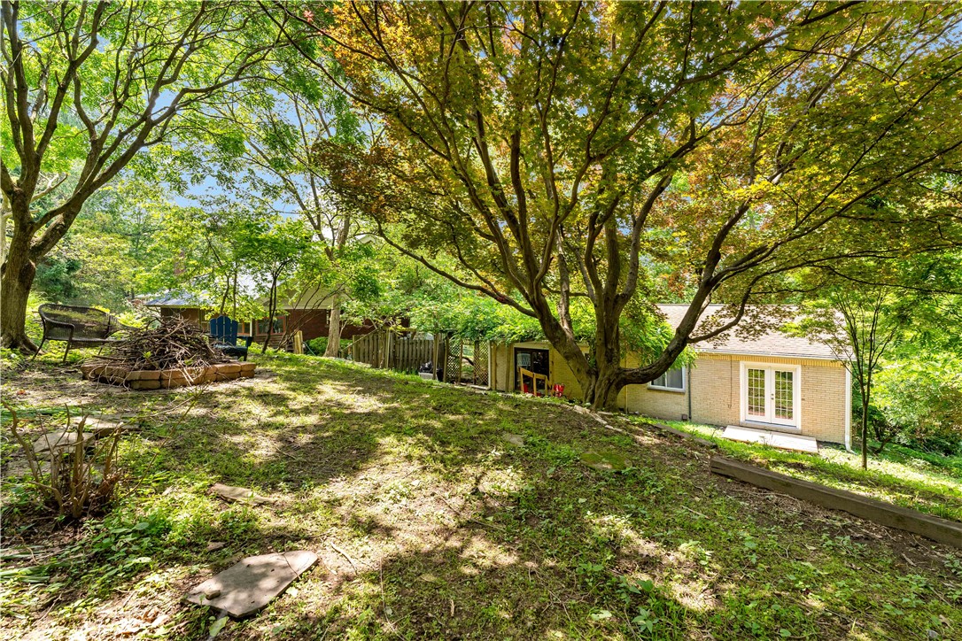 231 Woodside Rd