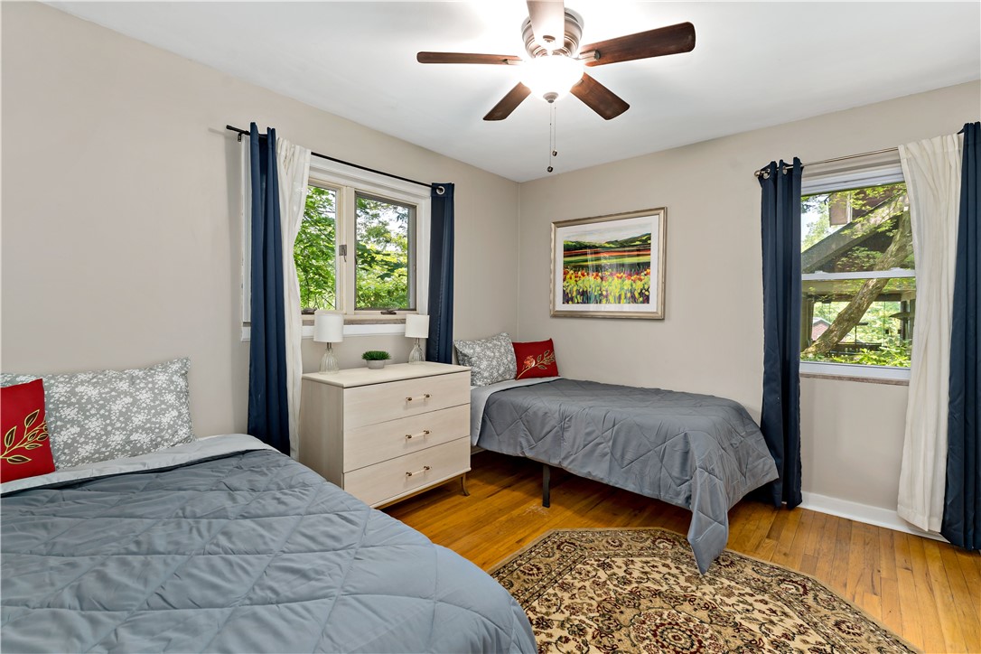 231 Woodside Rd