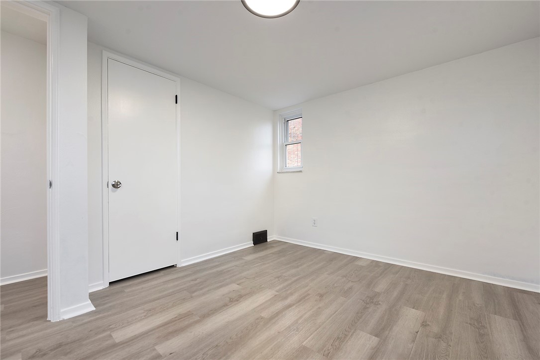 7841 Mark Dr
