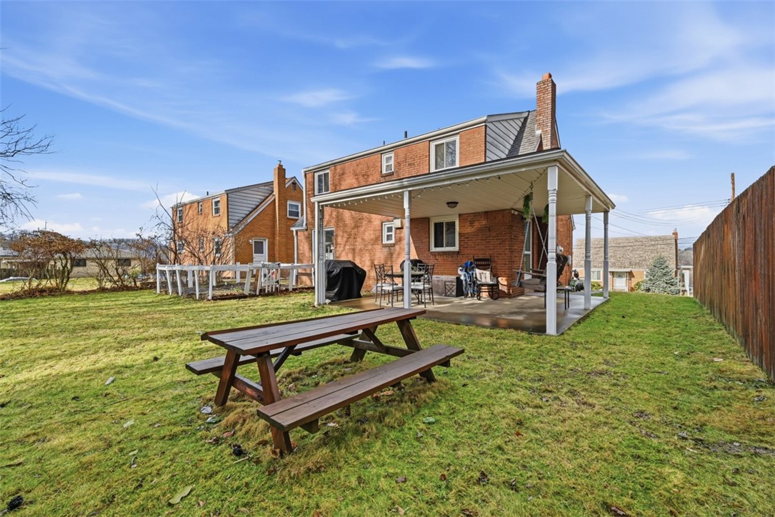 1748 Outlook Dr