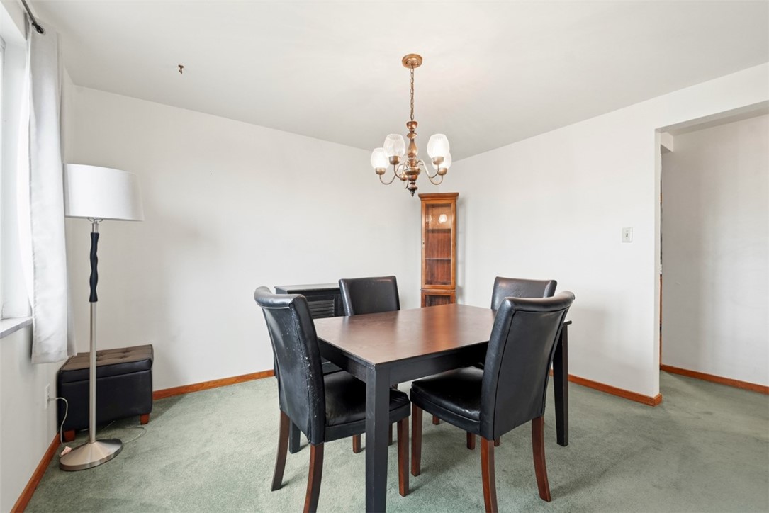 1748 Outlook Dr