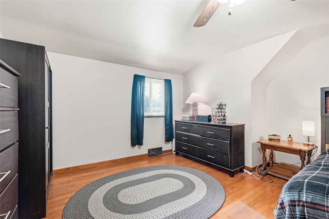 1748 Outlook Dr