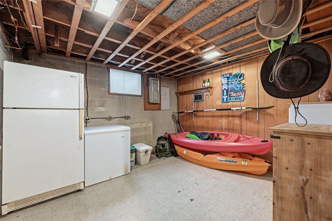 1748 Outlook Dr