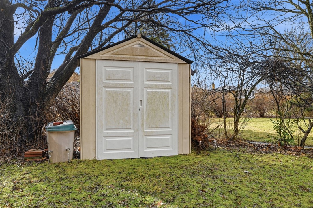1748 Outlook Dr