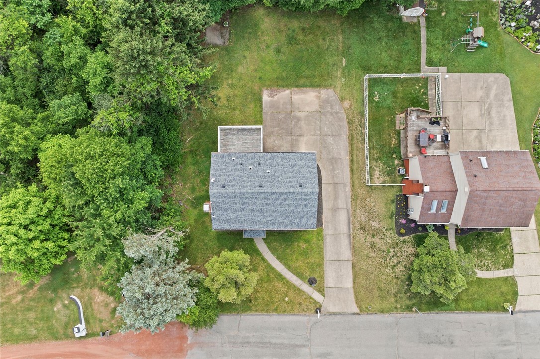 580 Meadowvale Dr