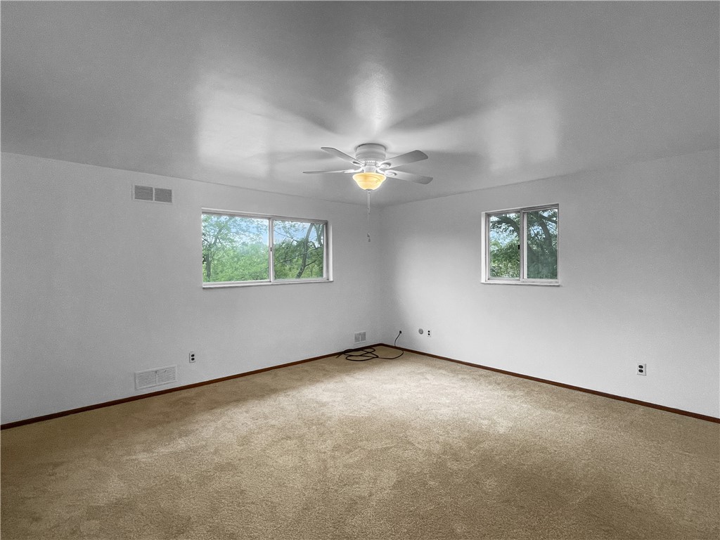 1326 Hassler St 1324