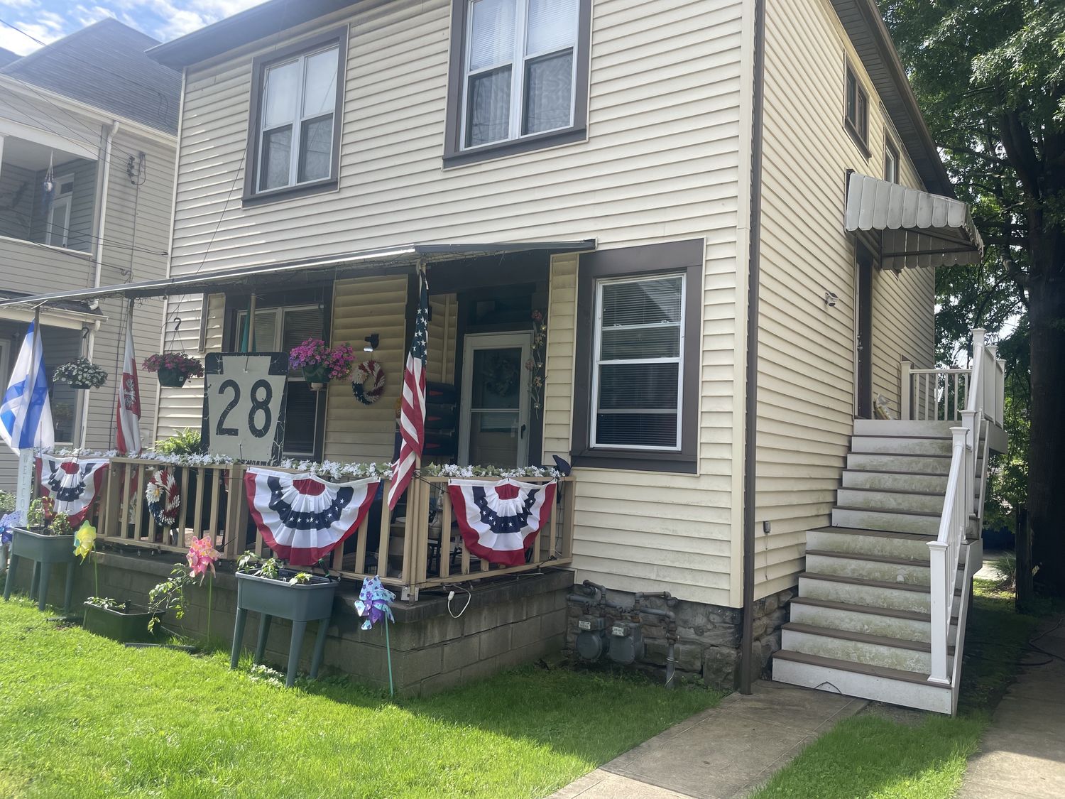 112 5th St 2