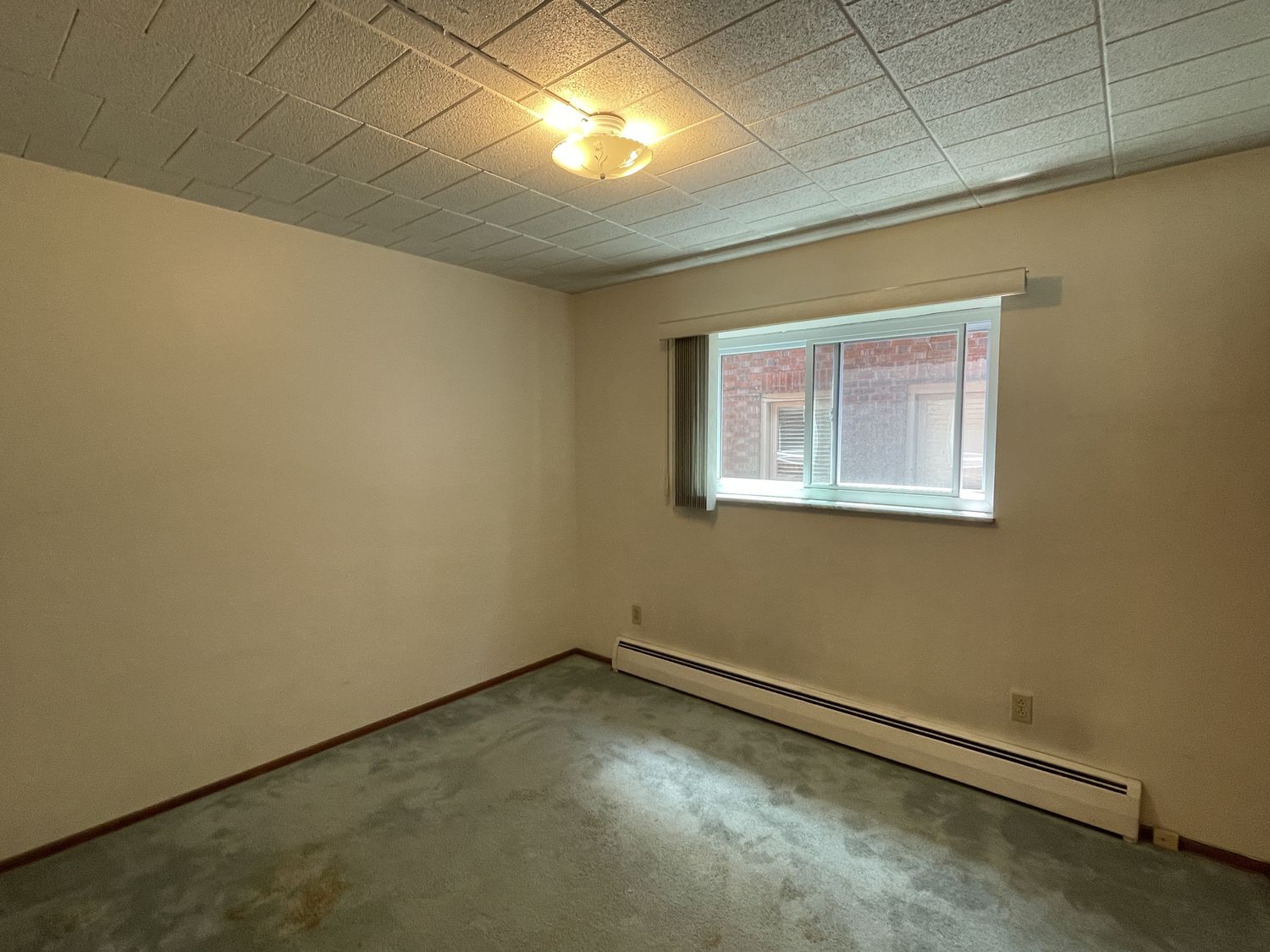 218 Lexington AVENUE 1