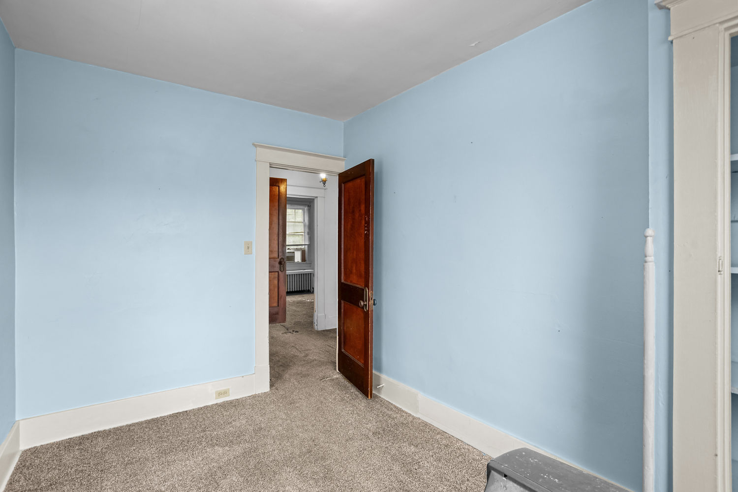 123 E Agnew AVENUE