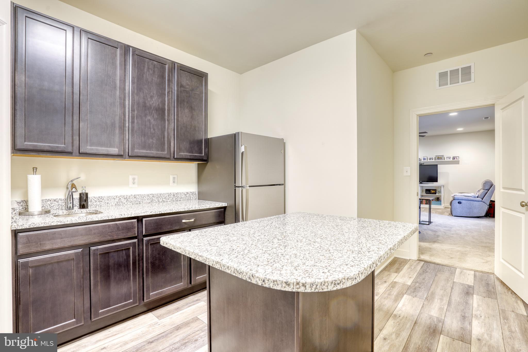 145 REGULATOR DRIVE N