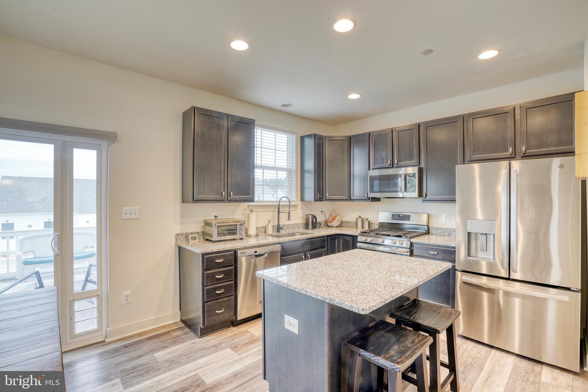 145 REGULATOR DRIVE N