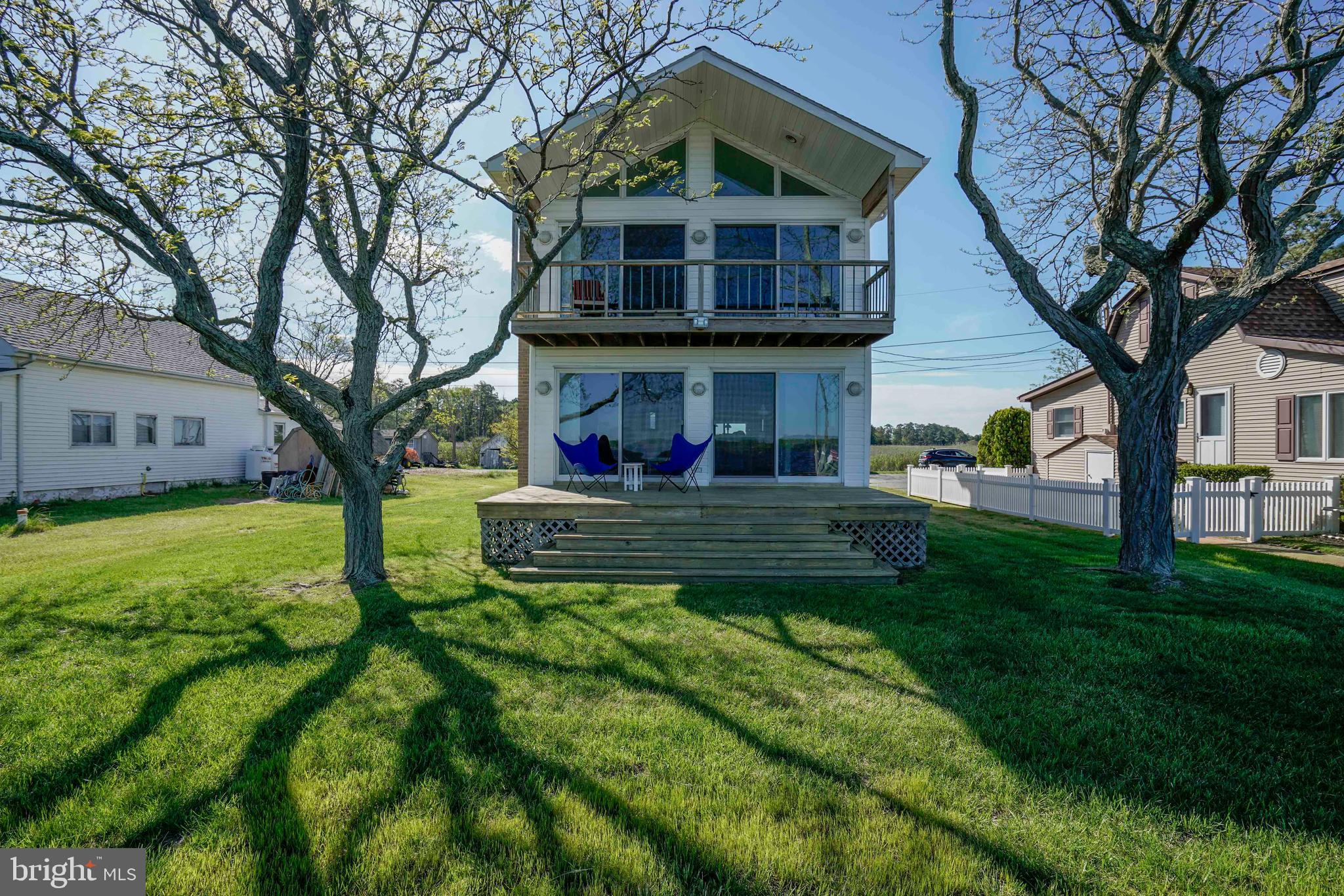 3524 GREENPOINT ROAD