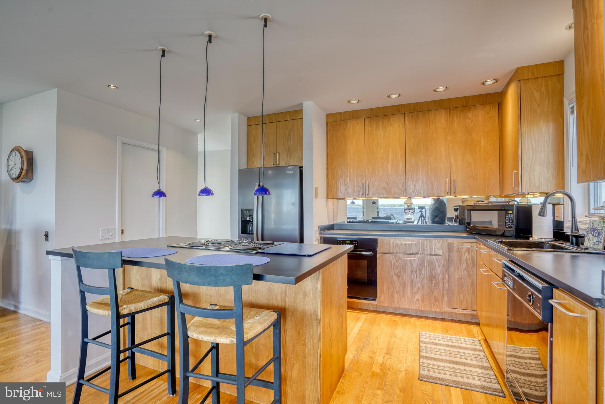 3524 GREENPOINT ROAD