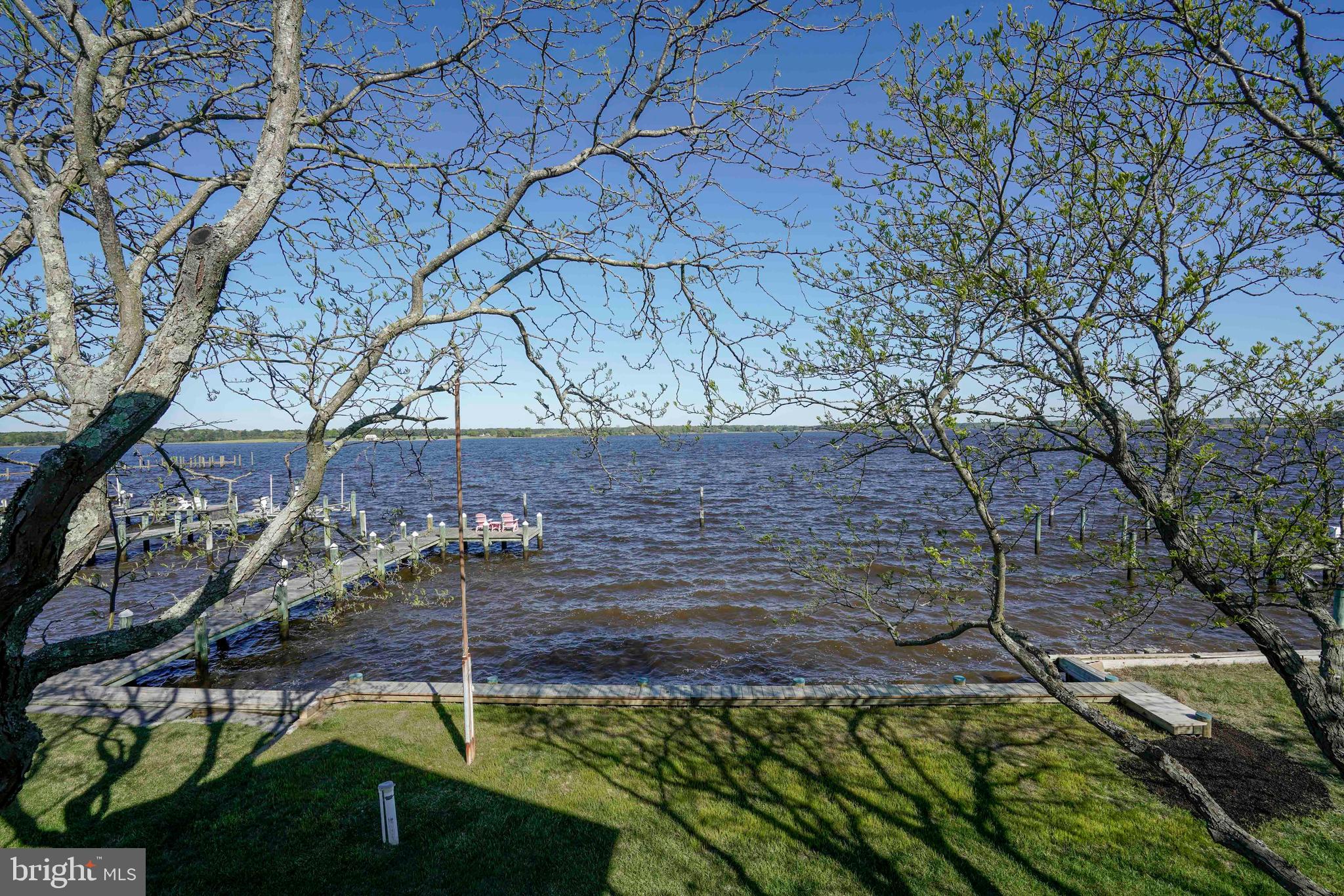 3524 GREENPOINT ROAD
