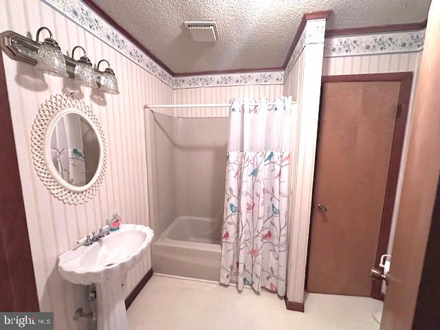 914 PETINOT PLACE