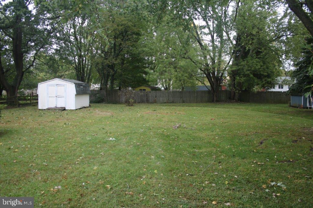 914 PETINOT PLACE