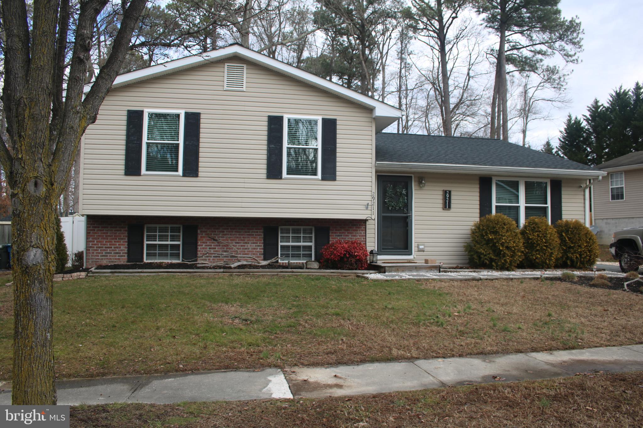 29211 CORBIN PARKWAY