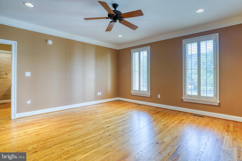 28658 HOPE CIRCLE