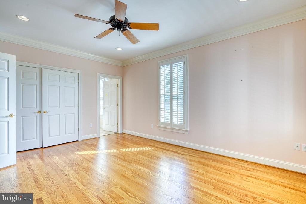 28658 HOPE CIRCLE