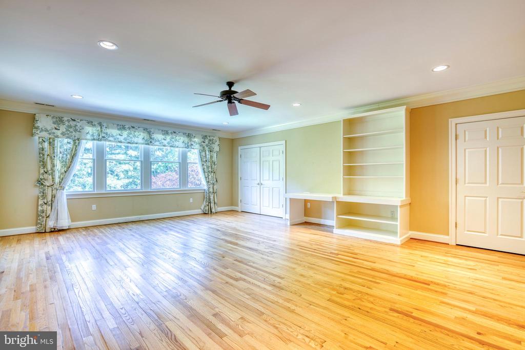 28658 HOPE CIRCLE