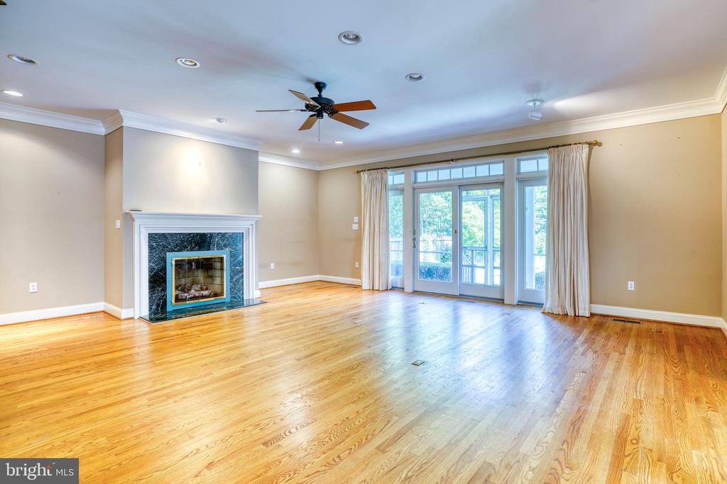 28658 HOPE CIRCLE
