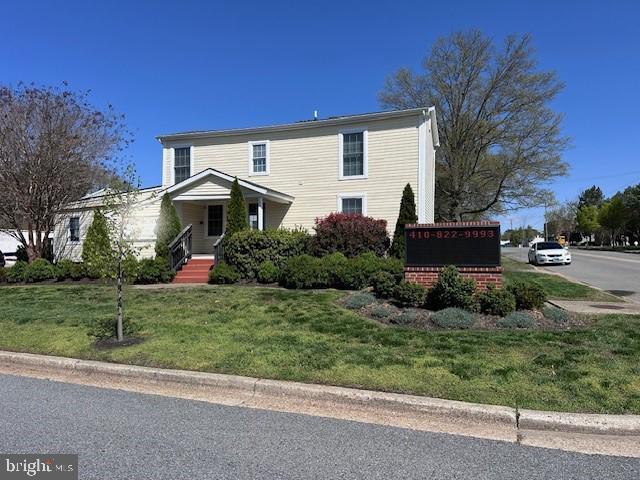 33 CREAMERY LANE