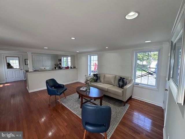 33 CREAMERY LANE