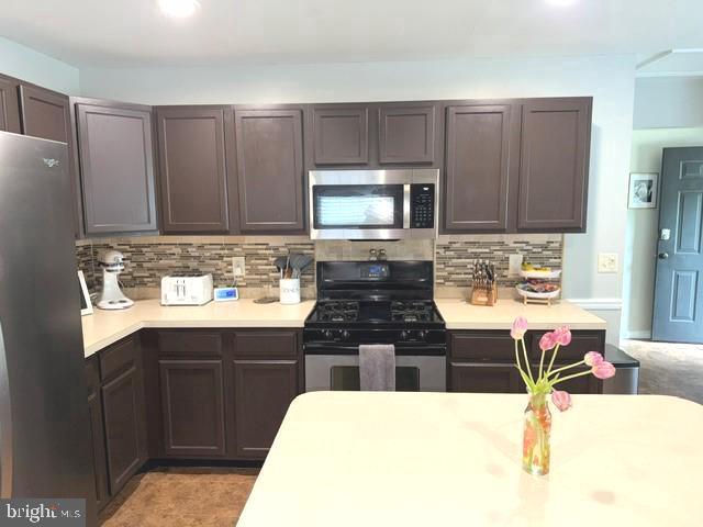 29222 CORBIN PARKWAY